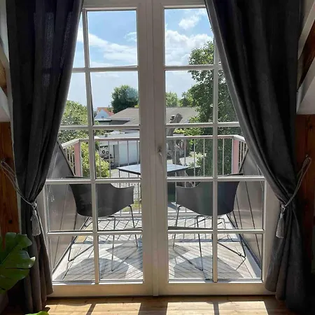 Отель Elegant House Location *